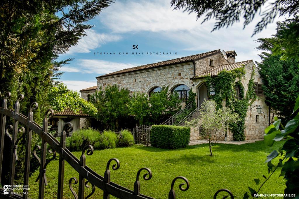 Villa Lav Bale Bagian luar foto