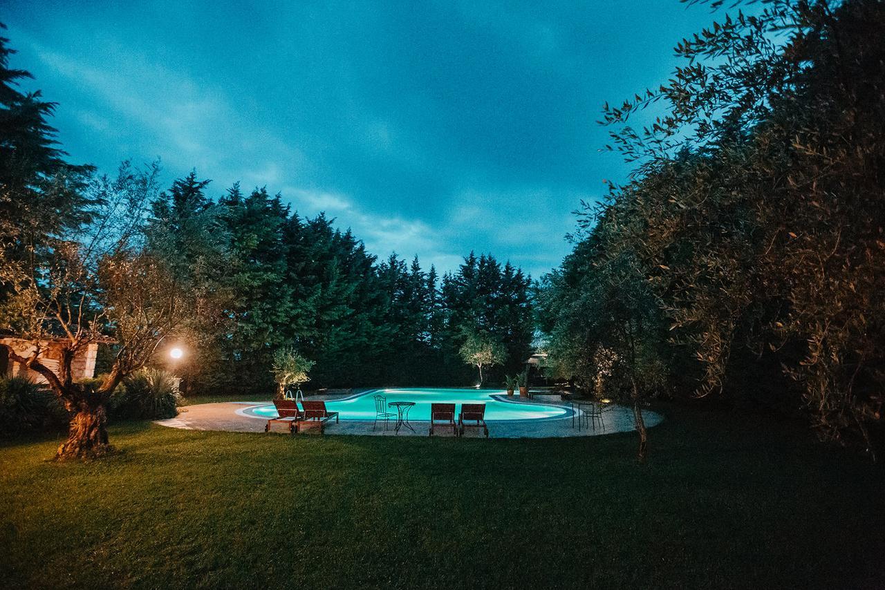 Villa Lav Bale Bagian luar foto